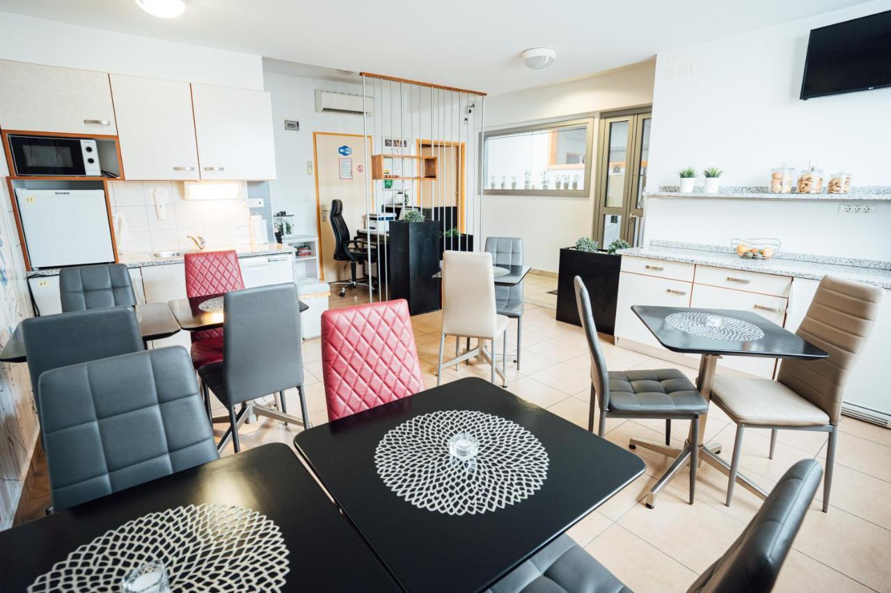Sobe Rooms Nataly Sezana Ngoại thất bức ảnh